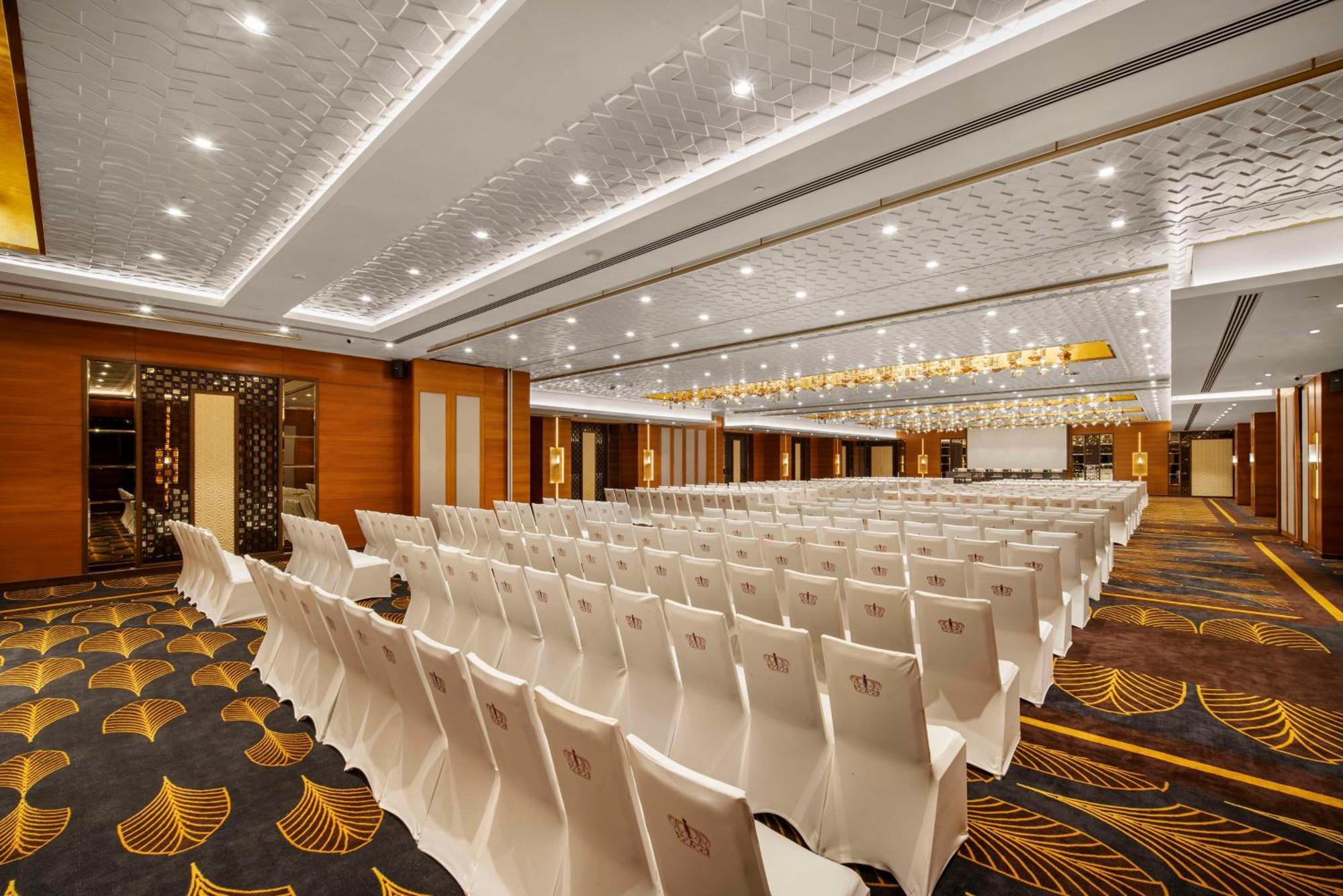 Radisson Blu Hotel & Suites Grt Chennai Exterior photo The Grand Ballroom